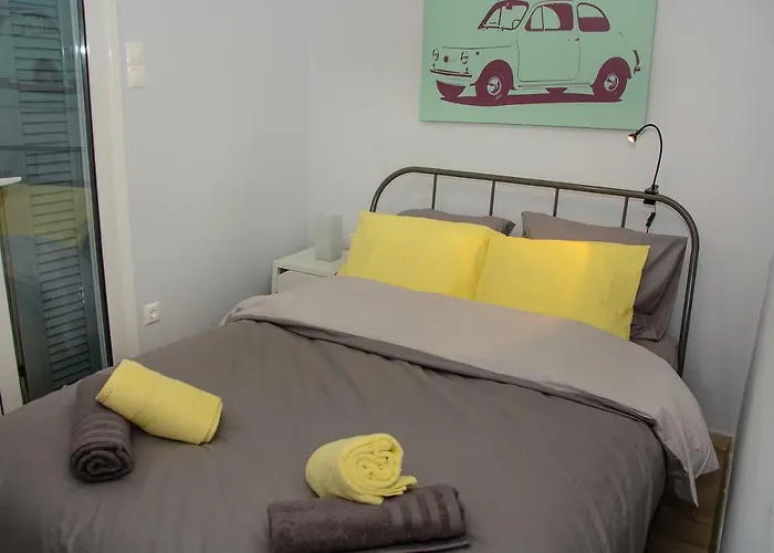 Comfy Brand New Apt Near Acropolis Museum
